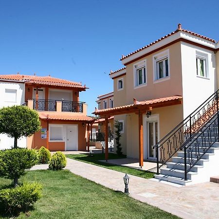 Yakinthos Garden Apartment Анаксос Екстериор снимка