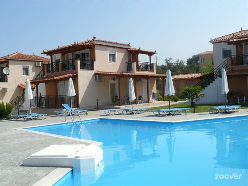 Yakinthos Garden Apartment Анаксос Екстериор снимка